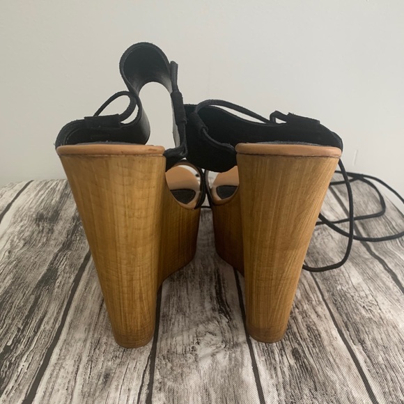 Steve Madden Beachbar Wedge Platform Black Tan 9 Suede wooden heel - Picture 14 of 16